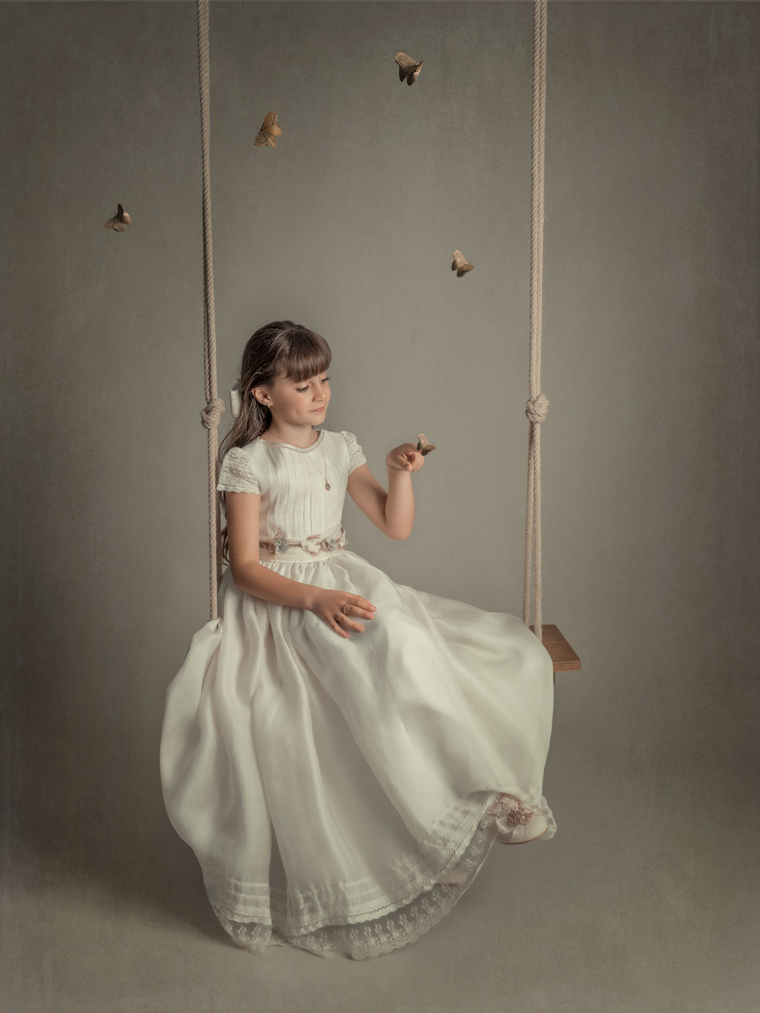 2nphoto - Sesión de newborn en Barcelona - reportaje-de-comunio-n-original-en-barcelona-estudio-fotografia-infantil-hospitalet.jpg