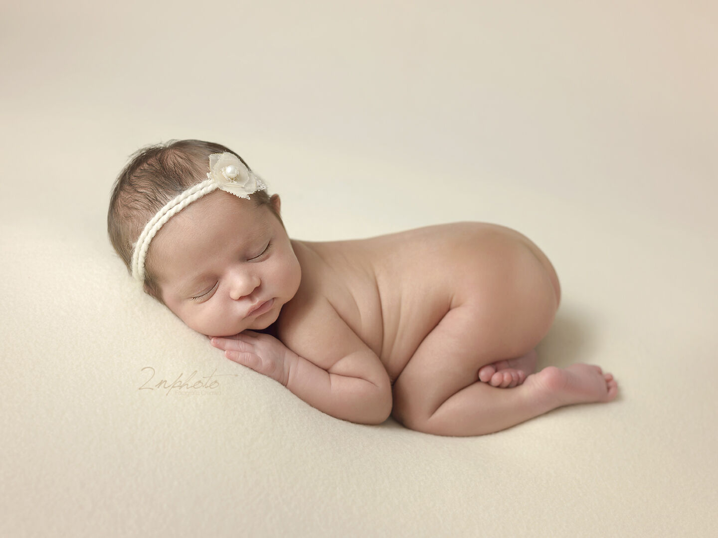 2nphoto - Sesión de newborn en Barcelona - fotografi-a-de-recien-nacido-en-barcelona-reportaje-newborn-foto-grafo-hospitalet-copia.jpg