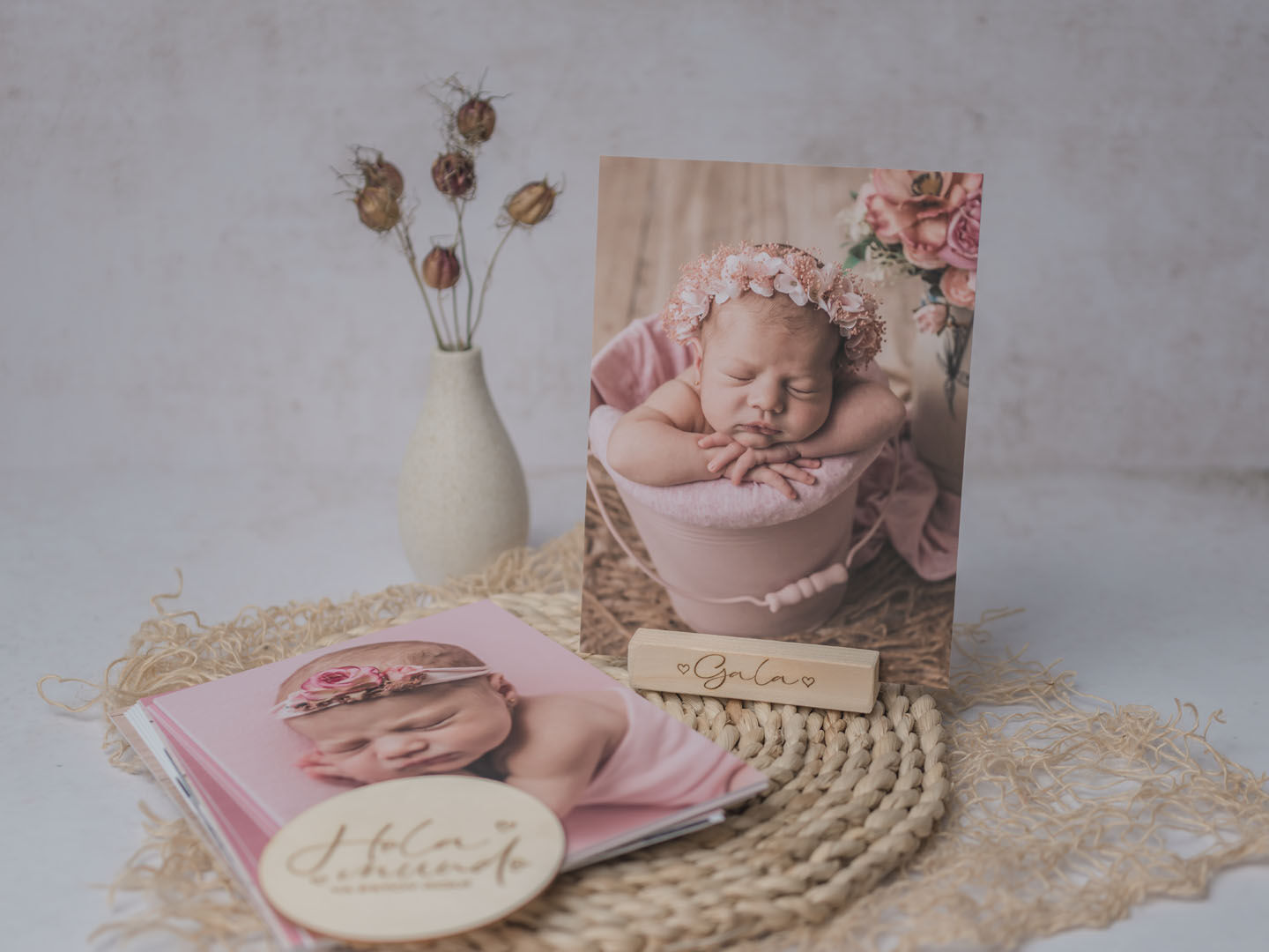 2nphoto - Sesión de newborn en Barcelona - sesio-n-newborn-acabados-entrega-caja-madera-personalizada-fotos-papel-algodo-n-fotografo-recien-nacido-hospitalet-esplugues-martorell-006.jpg