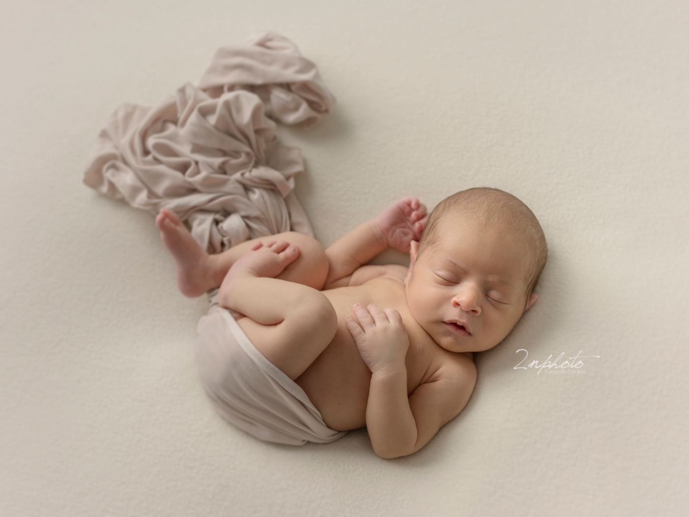 2nphoto - Sesión de newborn en Barcelona - sesio-n-recien-nacido-hospitalet-reportaje-newborn-foto-grafo-barcelona.jpg