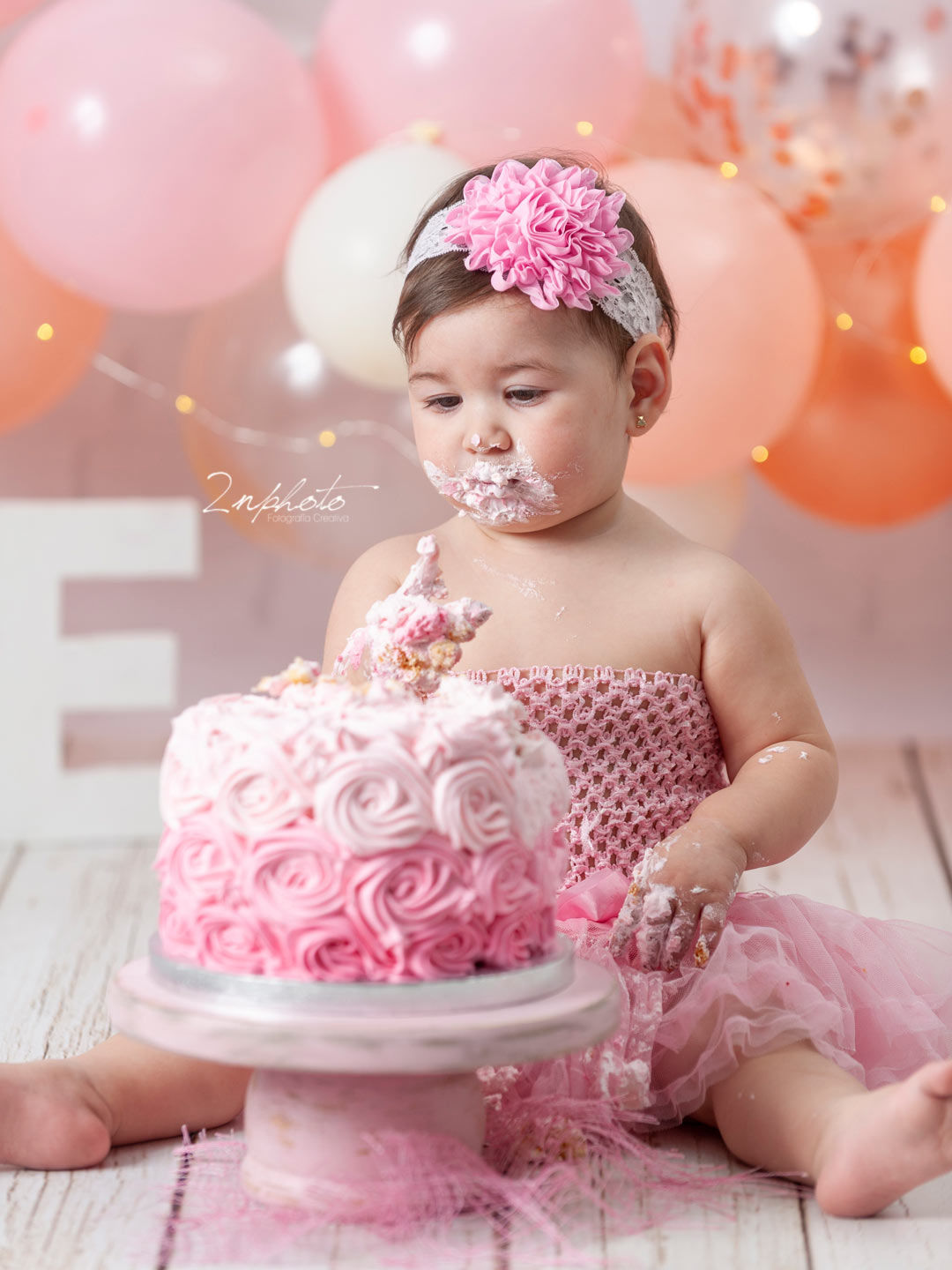 2nphoto - Sesión de newborn en Barcelona - reportaje-smash-cake-hospitalet-sesio-n-primer-an-o-fotografi-a-infantil-foto-grafo-barcelona.jpg